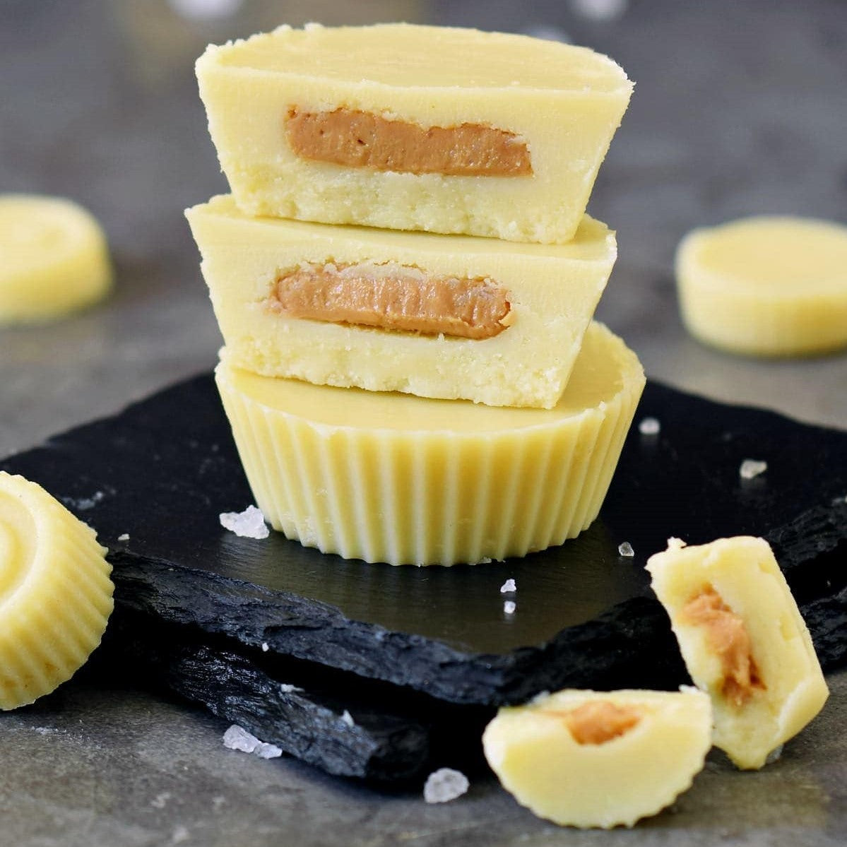 Kayow - White Chocolate Peanut Butter Cups 44 g